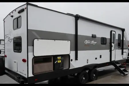 Irma's Highland Ridge RV 26BHS Travel Trailer