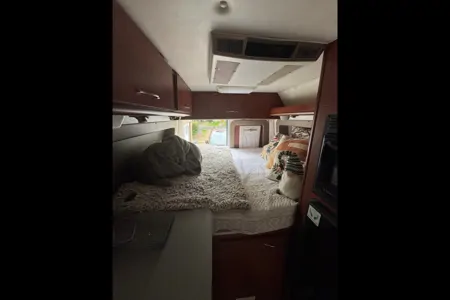 Stella the Wander Van