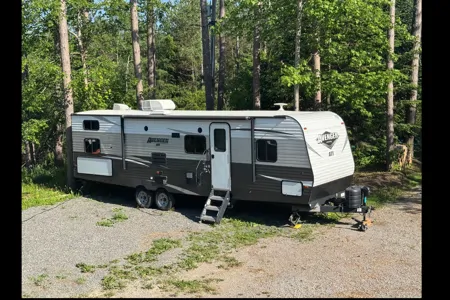 Julie's summer Adventurer