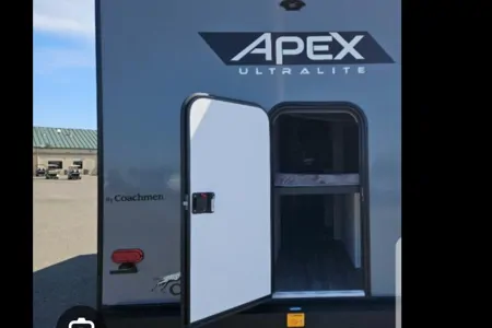 Smidt’s Coachmen Apex Travel Trailer