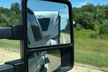 Smidt’s Coachmen Apex Travel Trailer