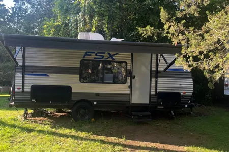 Luke's Forest River 179DBK Travel Trailer