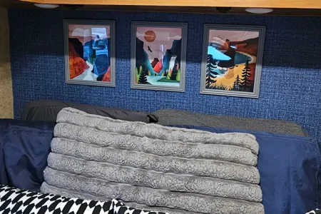 Thor Motor Coach Majestic 23A-C-Unlimited Mileage