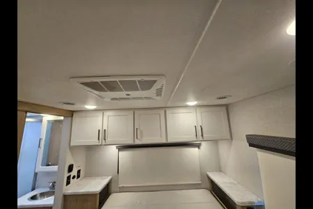 Roadtrip Express!! 2026 Fourwinds Class C 31E