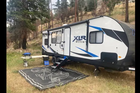 Welcome to your Deck on Wheels! 