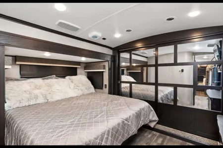 Jayco 377RLBH Fifth Wheel