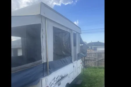 Flying Dutchmen 1006d Tent Trailer