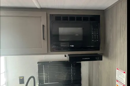 Charles's Keystone Hideout Travel Trailer