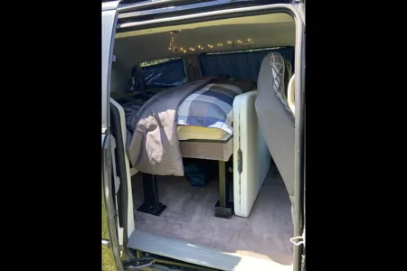 Blackberry the Campervan!