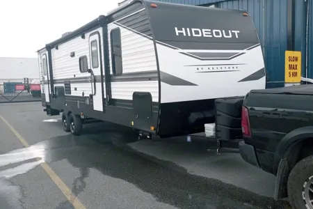 "The Roaming Retreat" 32 Foot 2022 Travel Trailer