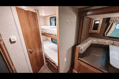 Coachmen Apex Ultra Lite with Blacktone Griddle