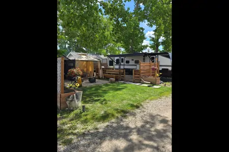 Mathew's Keystone Hideout Travel Trailer