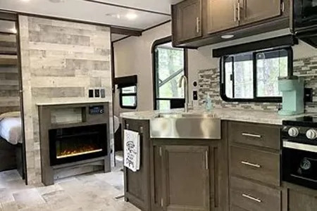 john's Coleman BH265 Travel Trailer