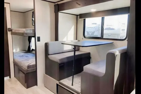 SUNNYS  & JANES BRAND NEW TRAILER GETAWAY