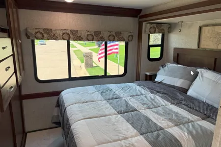 Pet-Friendly Motorhome Rental Forest River Forester Class C Motorhome
