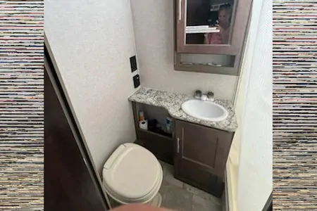 PERFECT and COMFORTABLE RPOD 190 Travel Trailer