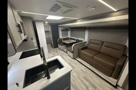 Alyssa's Forest River Vibe Travel Trailer