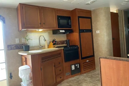 mike's Sportsman Kz321 Travel Trailer