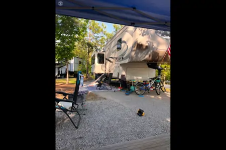 Daniel's Forest River CEDAR CREEK SILVERBACK 37BH - FIFTH WHEEL Fifth Wheel