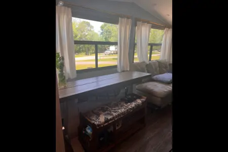 Daniel's Forest River CEDAR CREEK SILVERBACK 37BH - FIFTH WHEEL Fifth Wheel