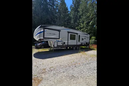 Cody's Forest River Arctic Wolf Cherokee Fifth Wheel