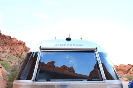 25ft Airstream - with Solar - 1/2 Ton Towable