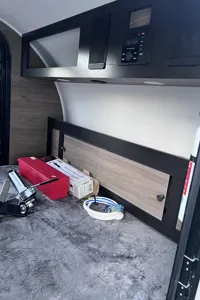 Jojo’s Braxton Creek Bushwhacker 10HD Travel Trailer