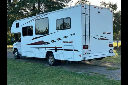 Ryker's Winnebago Outlook 25J 2019