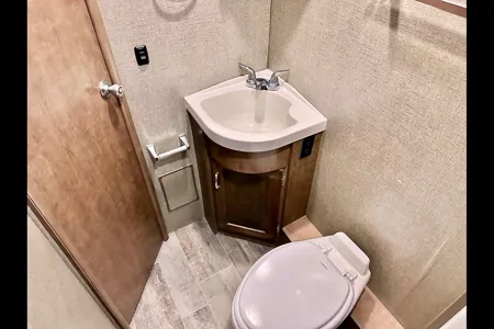 Ryker's Winnebago Outlook 25J 2019