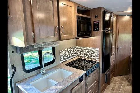Ryker's Winnebago Outlook 25J 2019