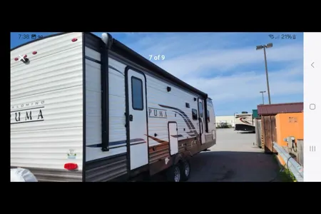 Palomino Puma 28DBFQ Travel Trailer