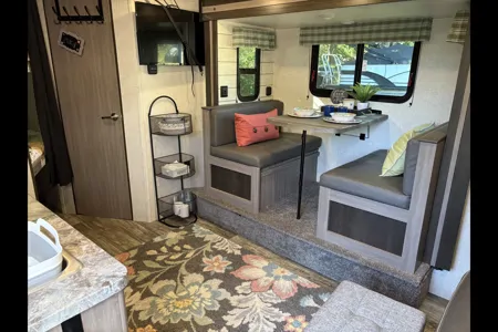 2021 Crossroads RV Sunset Trail SS188BH