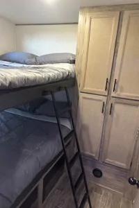 MICHIGAN LIFE RV