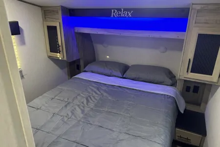 MICHIGAN LIFE RV