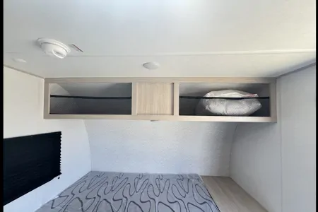 Prime Time Avenger LT