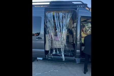 Mercedes-Benz Luxury Sprinter 144