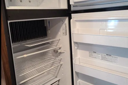 Lovely Clean & Tidy Trailer with Bunk Beds
