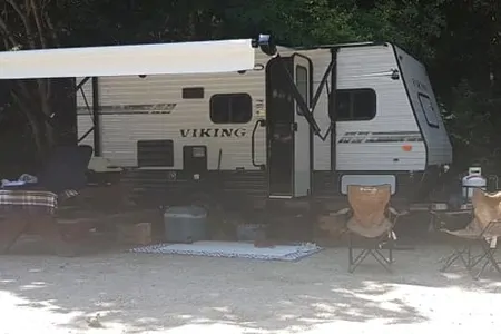 Lovely Clean & Tidy Trailer with Bunk Beds