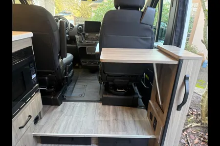 Emma's 2024 Rampromaster 21 Foot Campervan