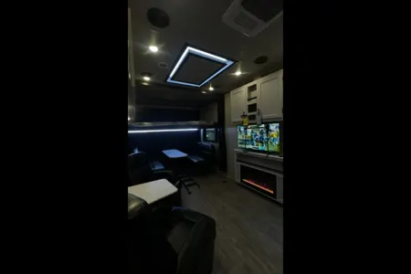 2026 Genesis Supreme Blazen 275crxl Toy Hauler