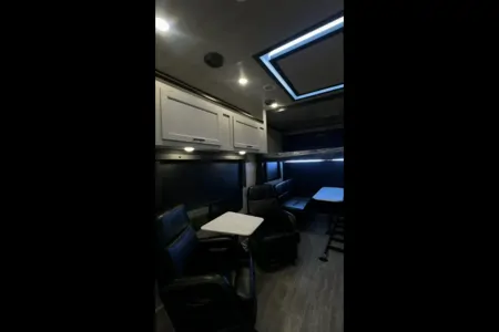 2026 Genesis Supreme Blazen 275crxl Toy Hauler