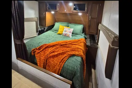 G6 Legacy Camper