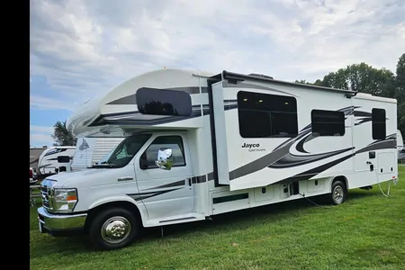 Stephen's Jayco Greyhawk 30Z Class C