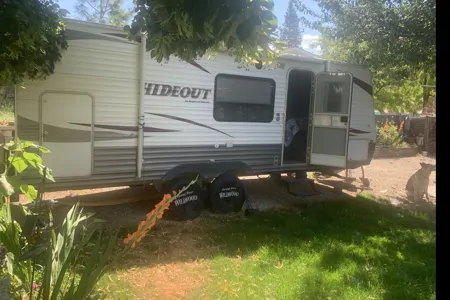 Kevin's Keystone Hideout Travel Trailer