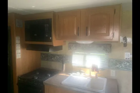 Kevin's Keystone Hideout Travel Trailer