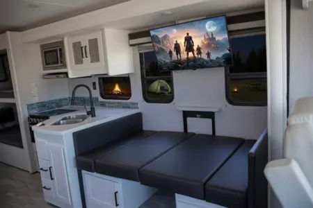 A01 - 10 Person w/ Bunk - The RV Rental Factory