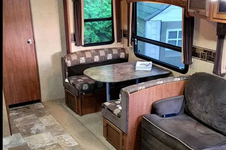 Fifth Wheel HT familly friendly