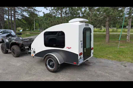 Titi Helio H3 Mini-roulotte