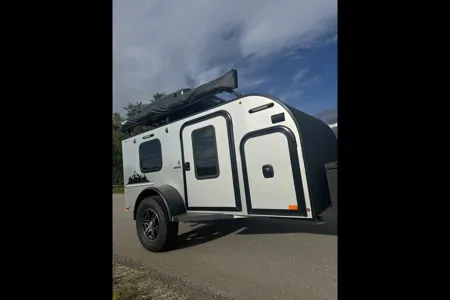 GEJO’s inTech Overland Trailer