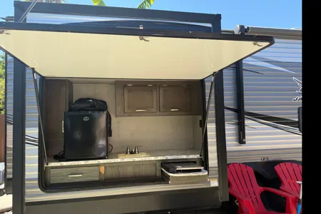 Mari's Jayco Jay flight Travel Trailer